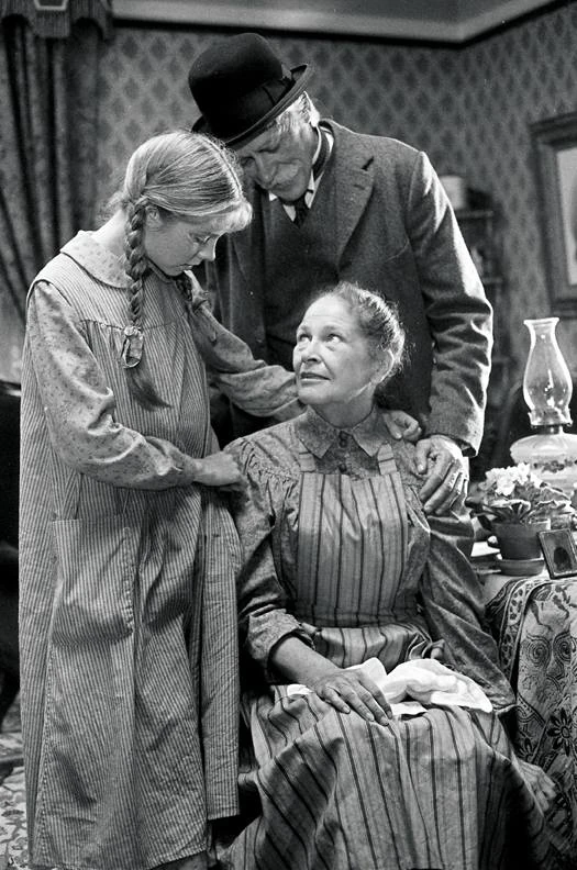 GalleryMarilla Cuthbert/1985 film Anne of Green Gables Wiki Fandom
