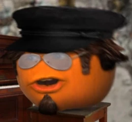 Pumpkin pianist