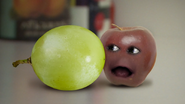 Jump scare - midget apple gasps