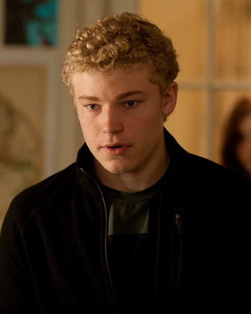 Peter Wiggin Ender S Game Wiki Fandom