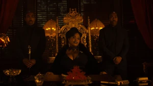 Lala will Eve unterdrücken