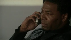 Frederick erreicht den Übergabeort