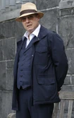 Raymond Reddington (472 KB) Raymond Reddington The Blacklist, 2013-2023 In die USA ausgewandert.