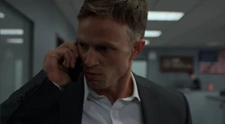 DexDaredevilTelefonat.png (732 KB) Dex telefoniert mit Daredevil