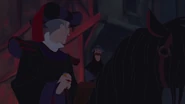 Frollo erfährt, dass Esmeralda nicht aufgefunden wurde.