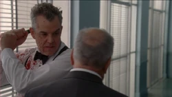 Der Axtmann bedroht Renard