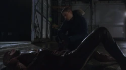 Snart lehrt Barry eine Lektion