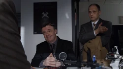 SternVersicherung.png (417 KB) Stern versucht, die Münze an sich zu nehmen