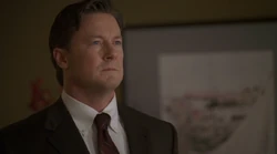 Cummings offenbart Logan seine Taten