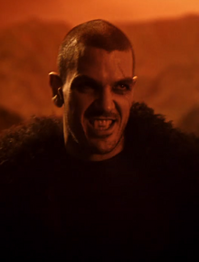 Crucifer (Arrowverse).png