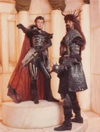 Bombaata und Königin Taramis - Publicityfoto von Wilt Chamberlain und Sarah Douglas, 1984.