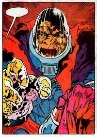 Payne als Clayface in seinem Exoskelett