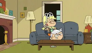 S1E17A Leni carries Lincoln.webp (120 KB) Leni carries Lincoln.