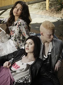 Flaws with Zendaya & Shaun Ross (Pale Skin)