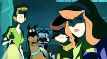 Odwiedź Scoobypedia Scooby, Kudłaty, Fred, Daphne i Velma!