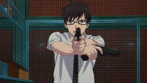 Yukio Using his Pistols