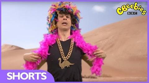 CBeebies Andy's Dinosaur Raps Gigantoraptor