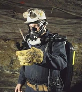 Кислородный короб за спиной