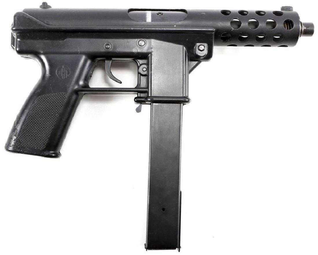 TEC-9.