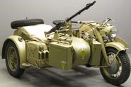 Боевой мотоцикл с коляской