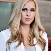 Claire Holt, Aquarius Wiki