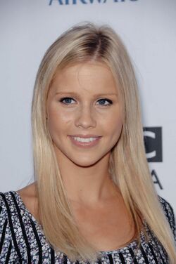 Claire Holt, Aquarius Wiki