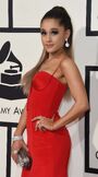 Grammy2016Ariana6