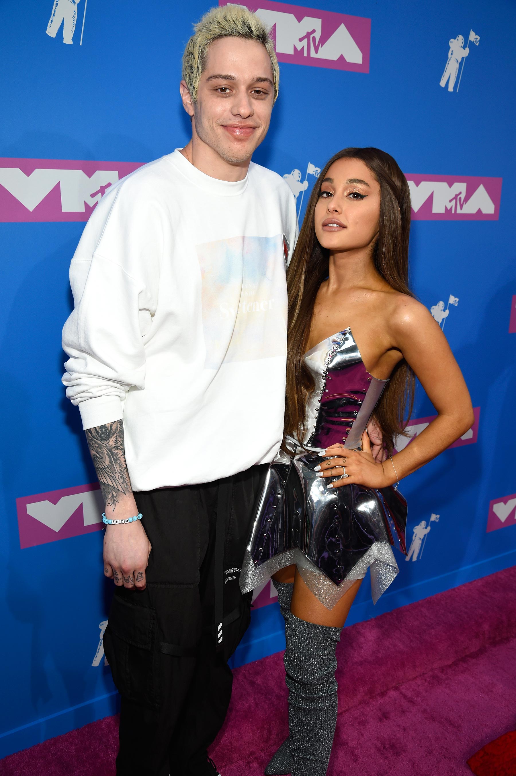 Pete Davidson's Ex Has a 'Replica' of His Late Father's Pendant — Ariana  Grande Has the Real One