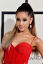 Grammy2016Ariana5