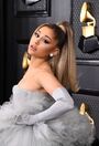 Ariana Grande - Grammys 2020 - Red carpet (12)