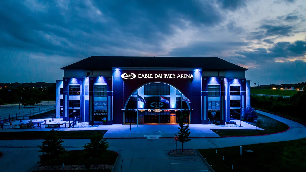 Cable Dahmer Arena Ariana Grande Wiki Fandom