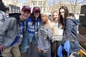 Ariana Grande at March For Our Lives in Washington DC with fans (5).jpg (157 KB)