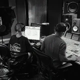 Ariana-grande-ag7-12.7.23 (5).jpg (219 KB)