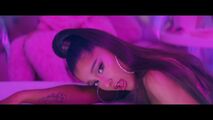 Ariana Grande - 7 Rings - Screencaptures (215)
