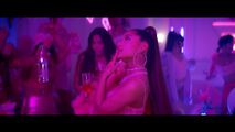 Ariana Grande - 7 Rings - Screencaptures (66)