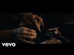 Stream Ariana Grande - The Boy Is Mine (HenriqMoraes Mix