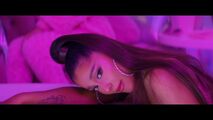 Ariana Grande - 7 Rings - Screencaptures (214)