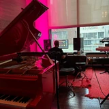 Ari-12.27.2023-via-instagram (3).jpg (166 KB)