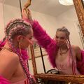 Ariana Grande - 7 Rings - Behind the scenes (40)