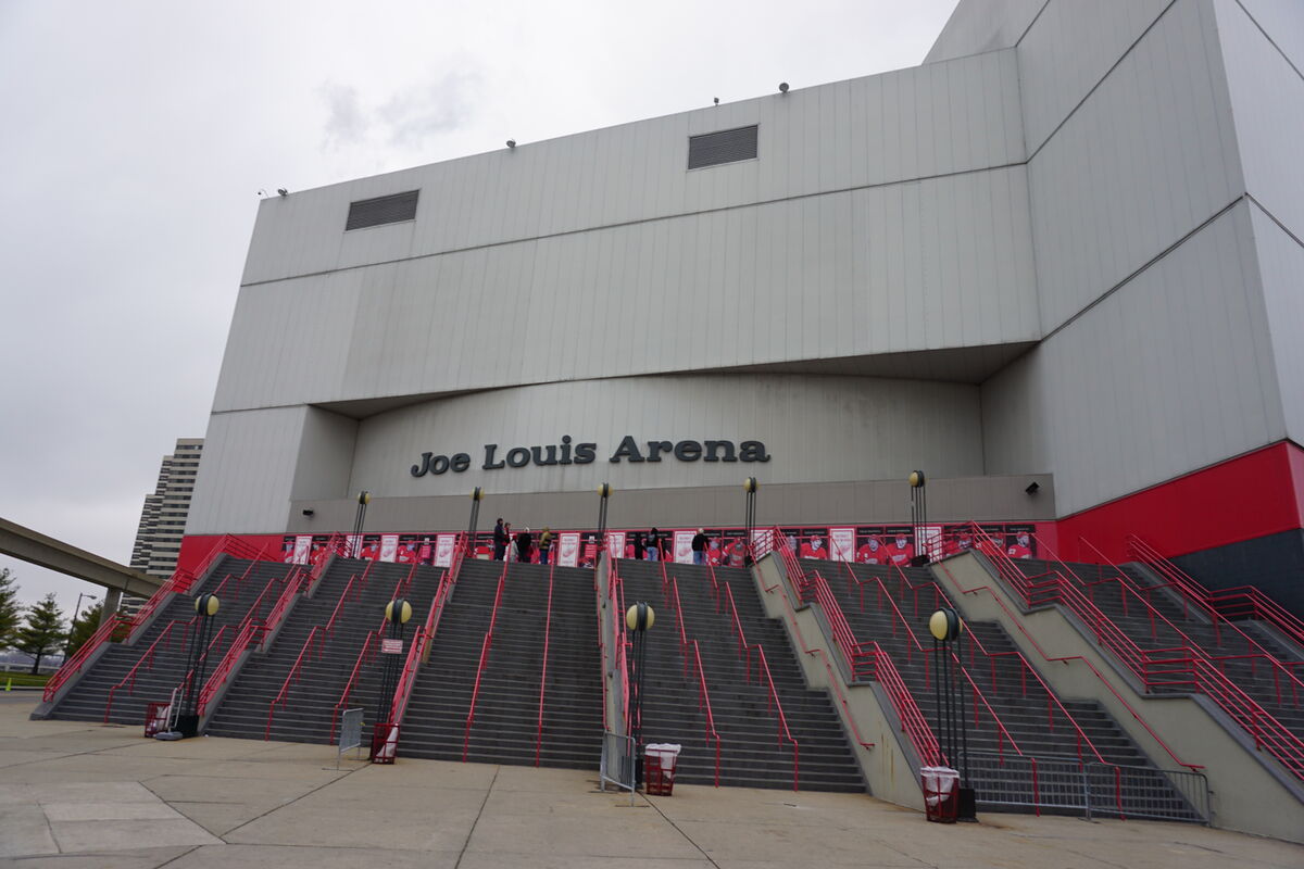 Final phase of demolition on Joe Louis Arena