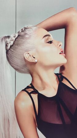 Ariana grande reebok 2018 hotsell
