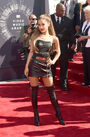 Ariana Grande at MTV VMAs 2014 red carpet (44)