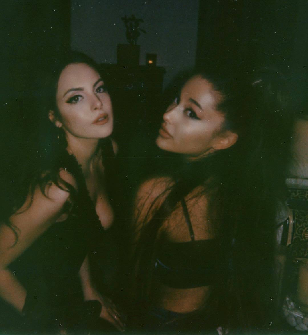 Ariana Grande: 'Santa Baby' Full Song with Liz Gillies!: Photo