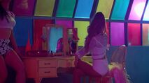 Jessie J, Ariana Grande, Nicki Minaj - Bang Bang MV Screencaps (55)