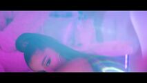 Ariana Grande - 7 Rings - Screencaptures (213)