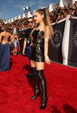 Ariana Grande at MTV VMAs 2014 red carpet (16)