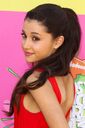 Ariana Grande at Nickeloedon KCA 2013 (4)