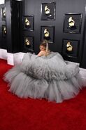 Ariana Grande - Grammys 2020 - Red carpet (19)