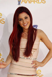 June 6, 2010 MTV movie awards - ariana