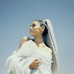 Ariana grande 2025 cloud perfume photoshoot